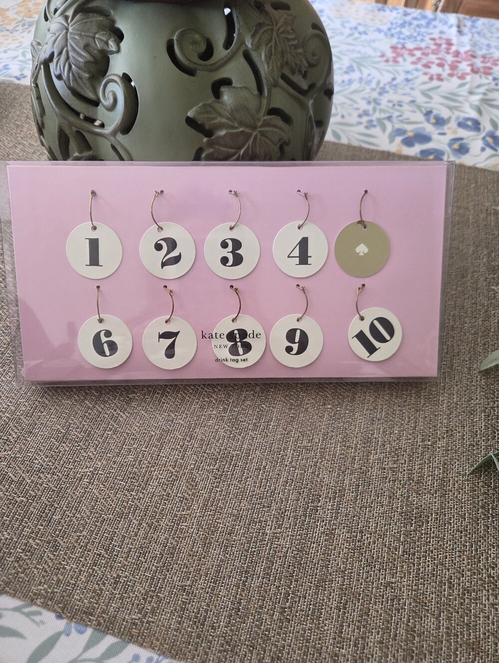 kate spade pink and cream numbered drink tag set